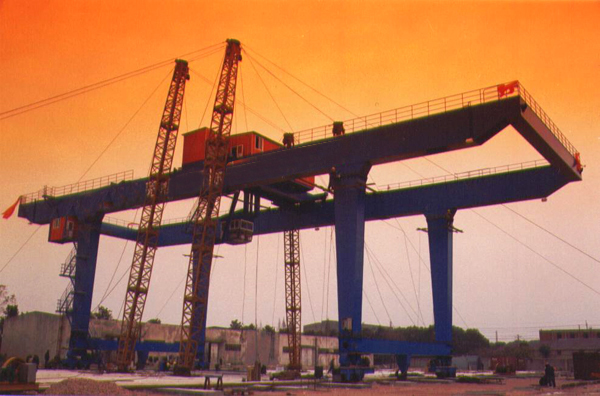 集裝箱門式91麻豆精品一二三区在线